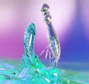 女性におすすめな口コミで人気のディルド「重量感のある耐熱硝子ディルド」のパッケージ画像。