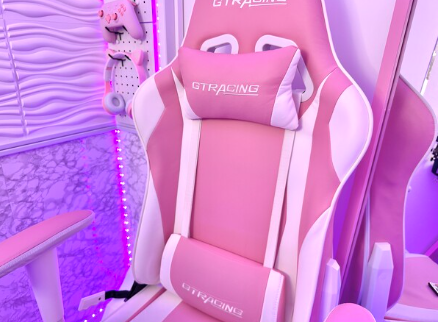 大阪・心斎橋でおすすめの大手チャットレディ事務所「アリアチャット大阪心斎橋店」の店内写真。