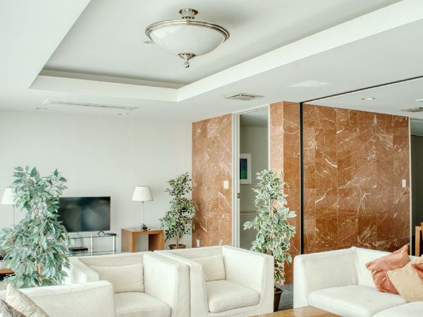 愛知でおすすめの大手チャットレディ事務所「アリアチャット名古屋駅前店」の店内写真。