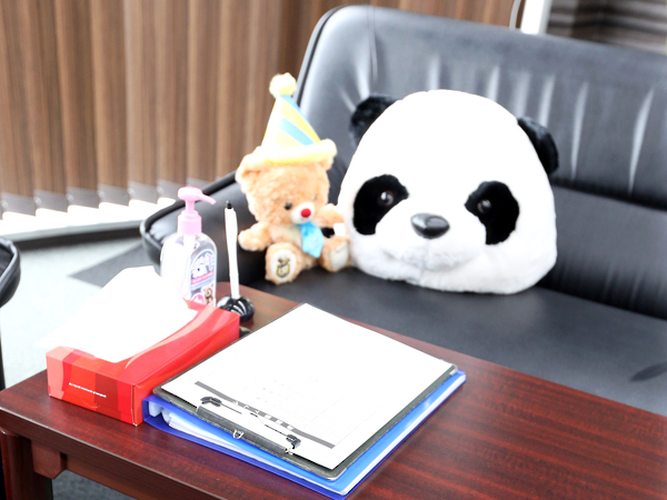 東京・福生でおすすめの大手チャットレディ事務所「アリアチャット福生店」の店内写真。