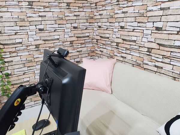 東京・代々木でおすすめの大手チャットレディ事務所「アリアチャット代々木店」の店内写真。