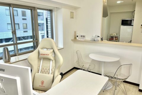 広島でおすすめの大手チャットレディ事務所「アスタリスク広島本通り店」の店内写真。