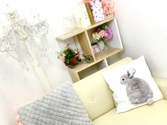 愛知でおすすめの大手チャットレディ事務所「チャットレディJP本陣店」の店内写真。