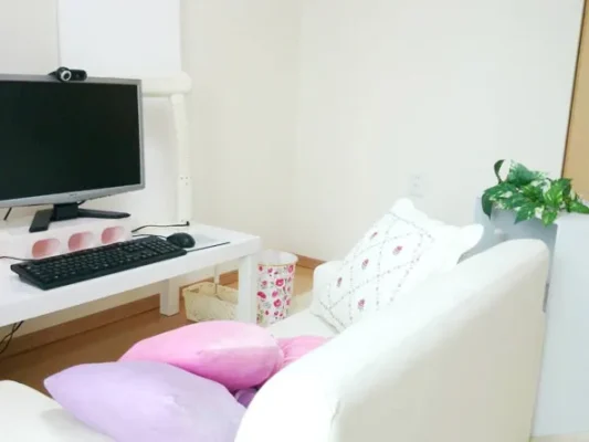 北海道・円山でおすすめの大手チャットレディ事務所「チャットレディJP円山公園店」の店内写真。