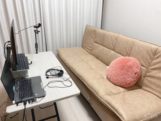 沖縄・首里でおすすめの大手チャットレディ事務所「チャットレディJP浦添店」の店内写真。