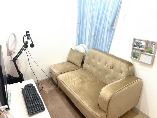 東京・上野でおすすめの大手チャットレディ事務所「チャットレディJP上野ALL店」の店内写真。