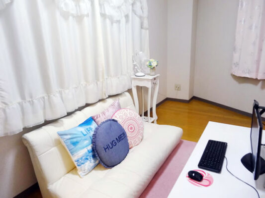 東京・大塚でおすすめの大手チャットレディ事務所「チャットレディJP大塚店」の店内写真。