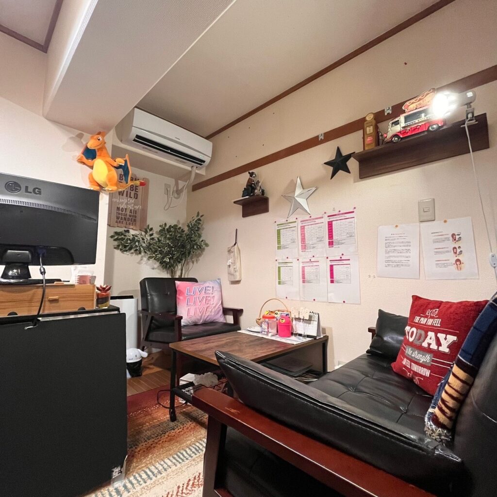 大阪・堺でおすすめの大手チャットレディ事務所「CHATSTYLE堺東店」の店内写真。