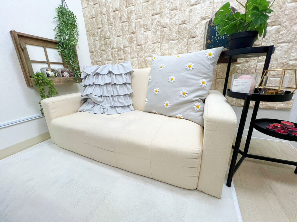 東京・調布でおすすめの大手チャットレディ事務所「CHATSTYLE調布店」の店内写真。