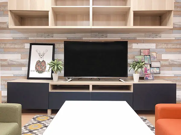 千葉・津田沼でおすすめの大手チャットレディ事務所「ライバーサポートグループ津田沼店」の店内写真。