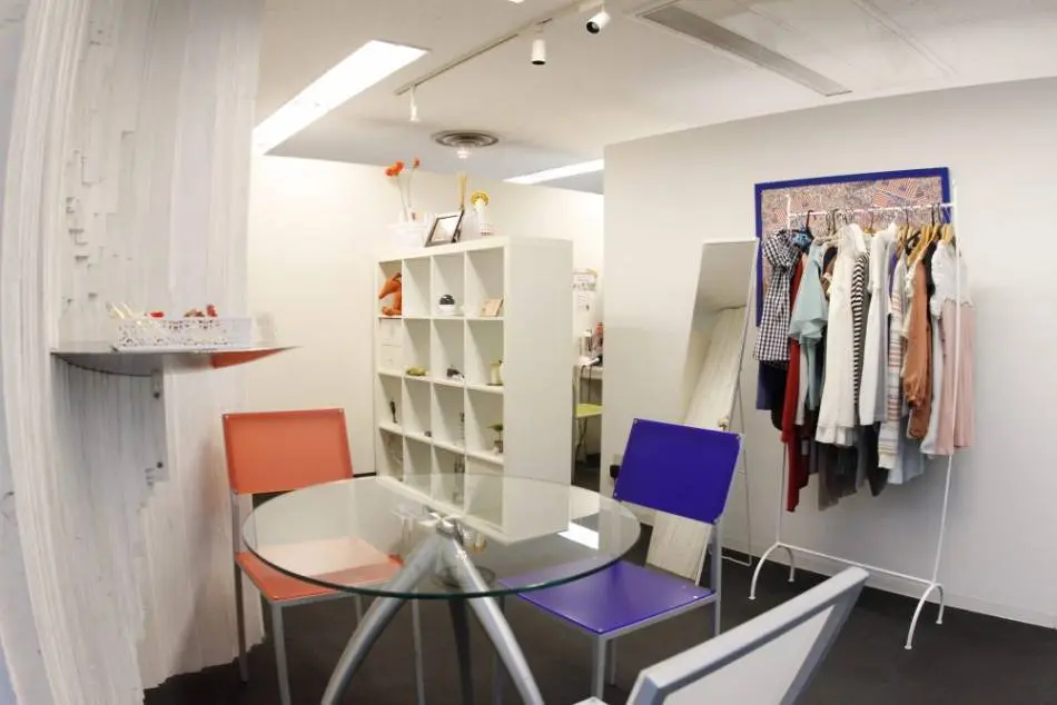 宮城・仙台でおすすめの大手チャットレディ事務所「ライバーサポートグループ仙台店」の店内写真。