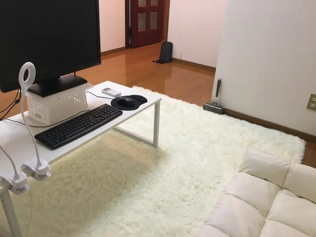 埼玉・新座でおすすめの大手チャットレディ事務所「ライバーサポートグループ新座店」の店内写真。