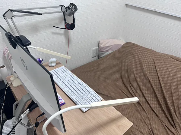 東京・秋葉原でおすすめの大手チャットレディ事務所「ライバーサポートグループ秋葉原店」の店内写真。